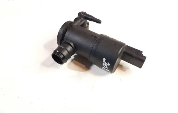 Peugeot 208 Windscreen/windshield washer pump 9825894180