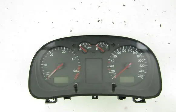 Volkswagen Golf IV Speedometer (instrument cluster) 