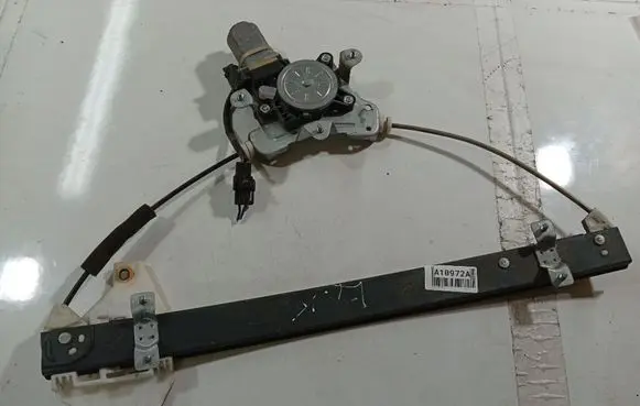 Saturn Vue Sliding door window regulator with motor 