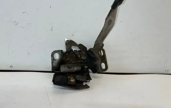 Honda CR-V Engine bonnet/hood lock/catch