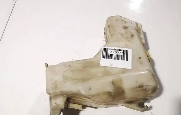 Coolant expansion tank/reservoir