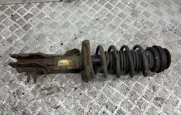 Chevrolet Trax Front shock absorber/damper 95353837