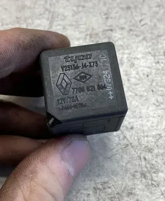 Renault Laguna III Other relay 7700821864