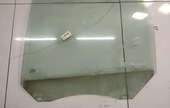 Ford C-MAX I Rear door window glass AS2