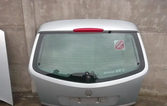 Tailgate/trunk/boot lid