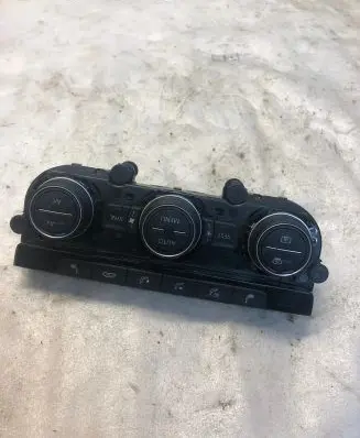 Volkswagen Tiguan Climate control unit 5na907044n
