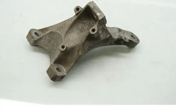 Audi A6 S6 C5 4B Engine mount bracket 8E0199307AD