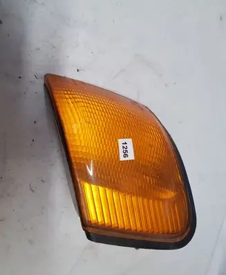 Ford Scorpio Front indicator light 85GG13369AA