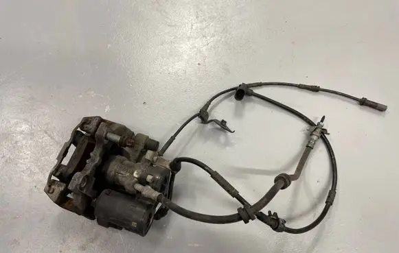 BMW X1 F48 F49 Rear brake caliper 6883028