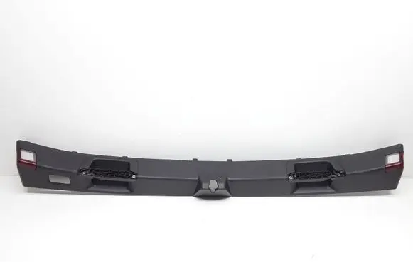 Mercedes-Benz E W212 Tailgate trim A2127400072