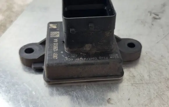 Ford Transit - Tourneo Connect Glow plug pre-heat relay JX6112B533AA AV6112B533AA