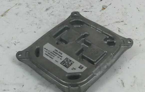 Chevrolet Camaro Xenon control unit/module 22907456 10EEG130022 130732944300