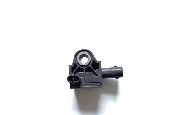 Chrysler Pacifica Airbag deployment crash/impact sensor 68174975AA