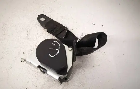 Citroen C4 I Rear seatbelt E506452