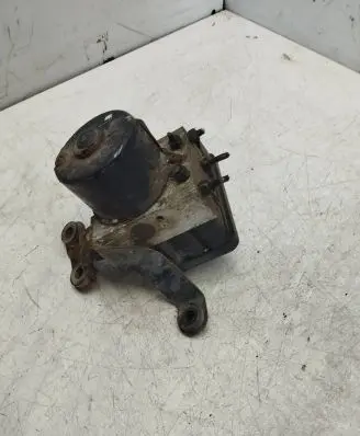 Skoda Octavia Mk1 (1U) ABS Pump 1C0907379D 00006063C2 10096003123