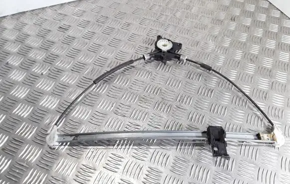 Mazda 5 Rear window lifting mechanism without motor