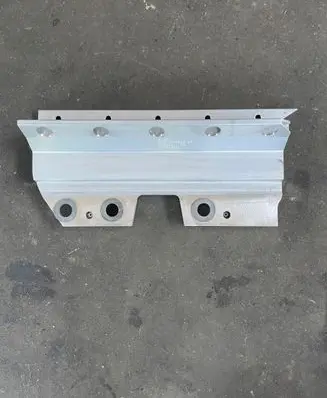 BMW X5 G05 Battery bracket 8696829