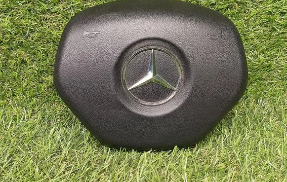 Mercedes-Benz E C207 W207 Steering wheel airbag 1728601602 307063198162 PS16231820222