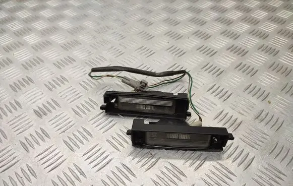 Toyota RAV 4 (XA30) Number plate light