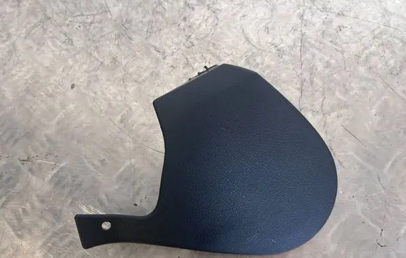Porsche Macan (95B) Seat trim 8T0881327A