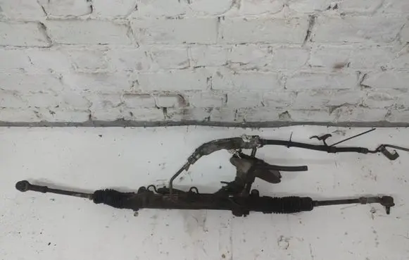 Ford Mondeo Mk III Steering rack 1S7C3200EE