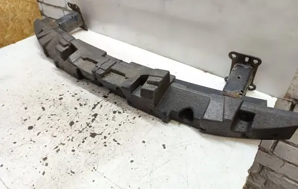 Nissan Qashqai Front bumper cross member 