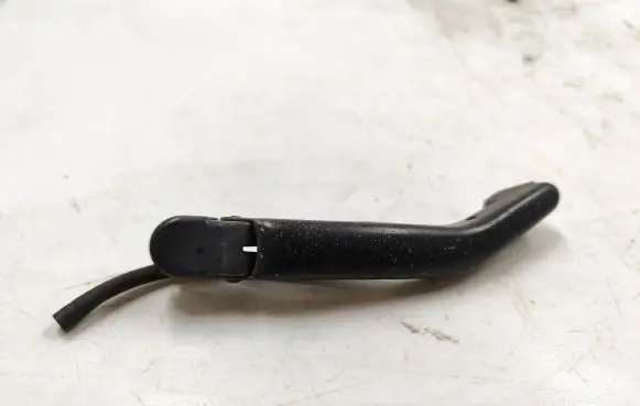 Volvo S80 Headlight wiper arm 