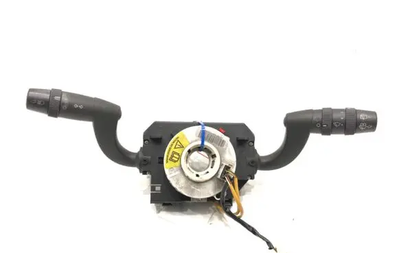 Wiper turn signal indicator stalk/switch