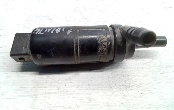 Ford Mondeo MK II Headlight washer pump 0392040010