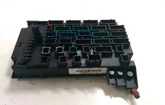 Mercedes-Benz ML W163 Fuse module 1635450205