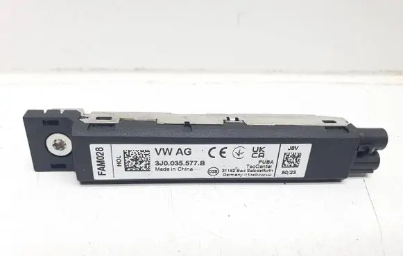 Skoda Superb B9 Aerial antenna amplifier 3J0035577B
