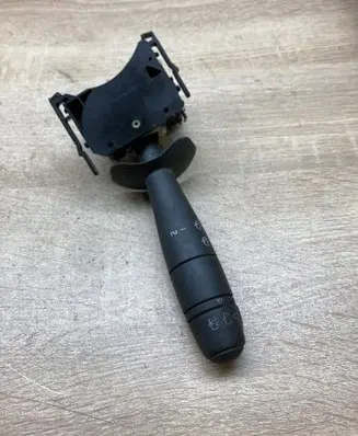 Renault Laguna II Wiper control stalk 8200002461