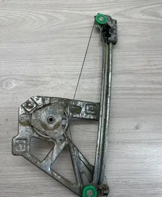 Audi A6 S6 C4 4A Rear door manual window regulator 4A0839399A