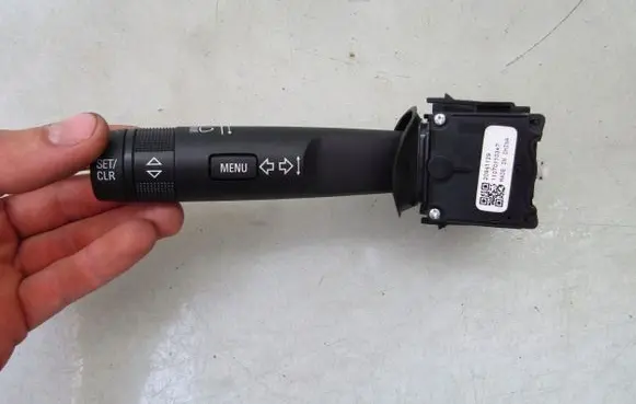 Chevrolet Cruze Indicator stalk 20941129