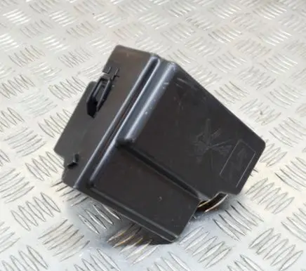 Renault Captur II Fuse box set 243129358R 252361535R