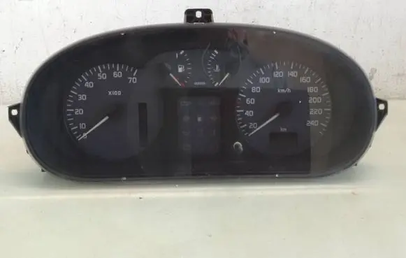 Speedometer (instrument cluster)