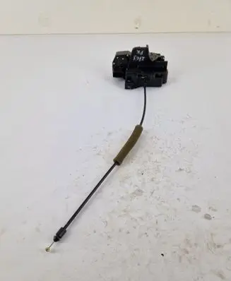 Opel Antara Front door lock 7D07