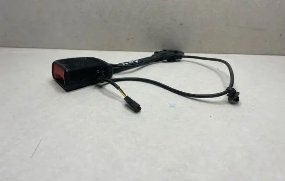 Porsche Cayenne (92A) Front seatbelt buckle 7P0857755