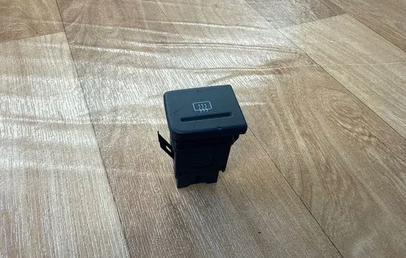 Volkswagen Multivan T5 Windscreen/window heater switch 7H5959621