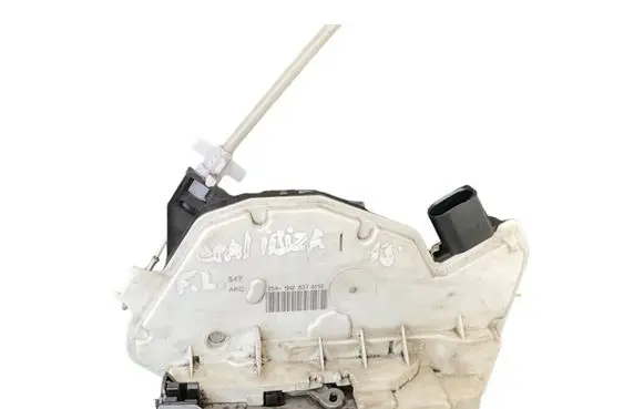 Seat Ibiza IV (6J,6P) Front door lock 5N2837015E 25A5N2837015E