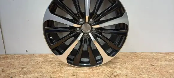 R20 alloy rim
