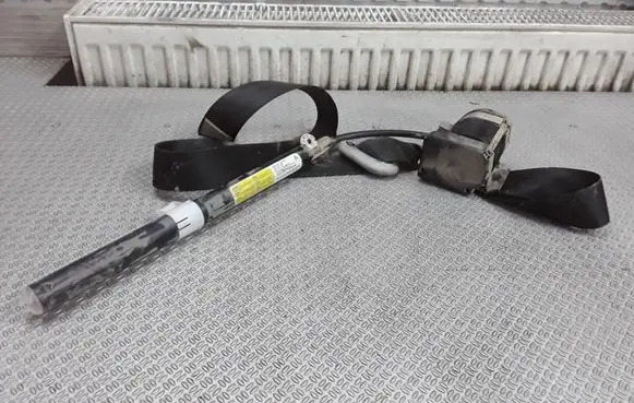 Ford Galaxy Front seatbelt