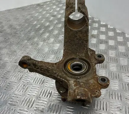 Volvo V50 Front wheel hub