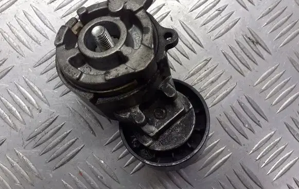 Opel Vectra C Alternator belt tensioner pulley TF058F
