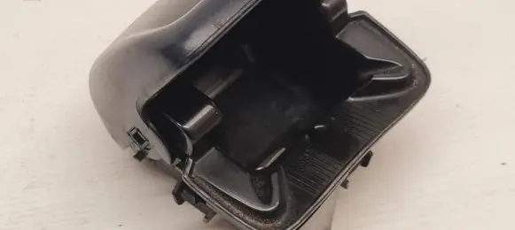 Ashtray (front)
