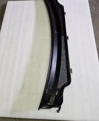 Dodge Durango Wiper trim 55112907AF