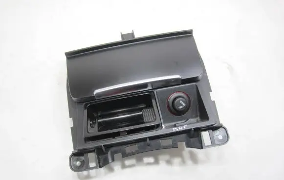 Audi A5 8T 8F Ashtray (front) 8K0857965 WJD81610