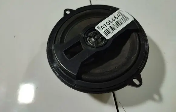 Renault Megane II Front door speaker