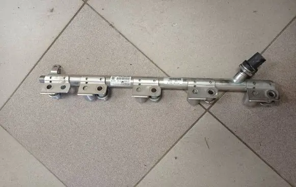 Ford Edge II Fuel main line pipe FB5E9F797AC FB5E9F797 CJBE9D280BF