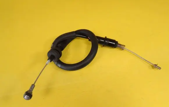 Opel Astra G Throttle cable 90530808 90530808UB